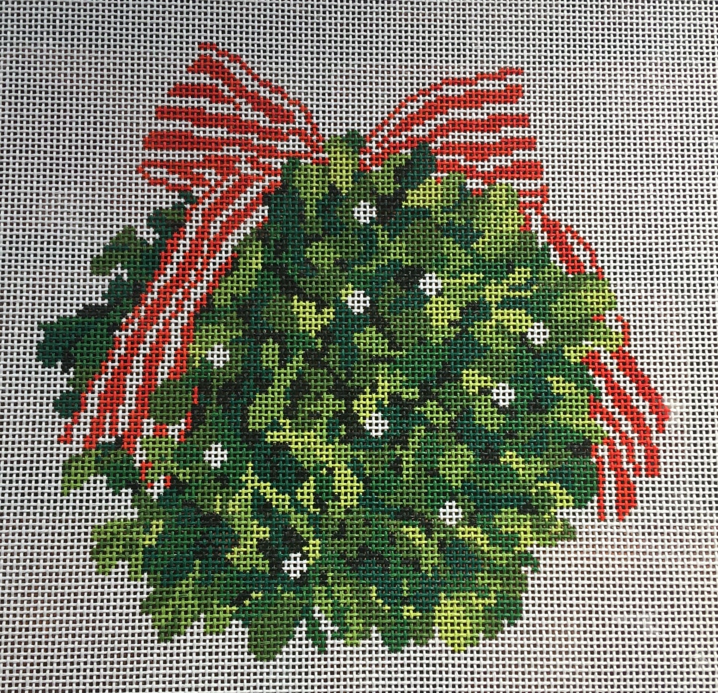 TSS-036 Mistletoe Kissing Ball