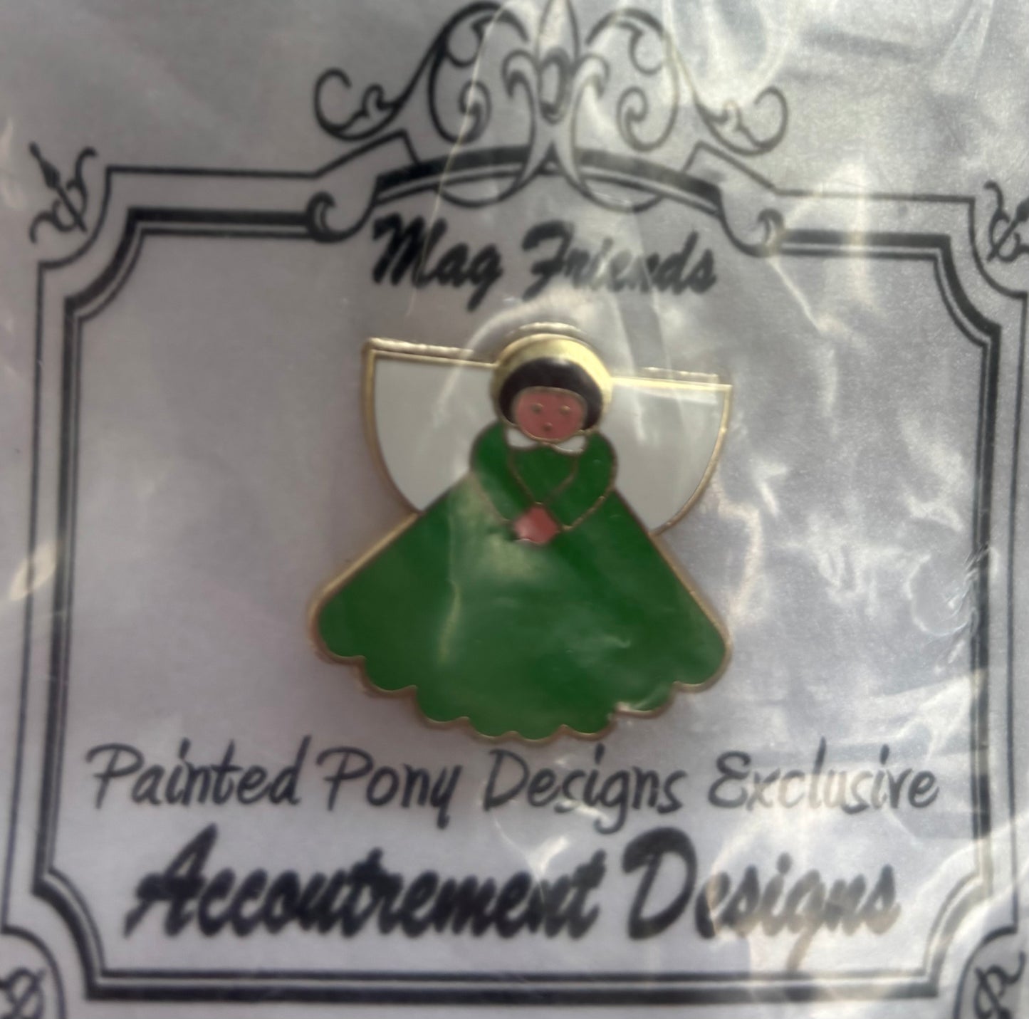 XS-NM-EN06 Angel Needle Minder Magnet - Christmas Green
