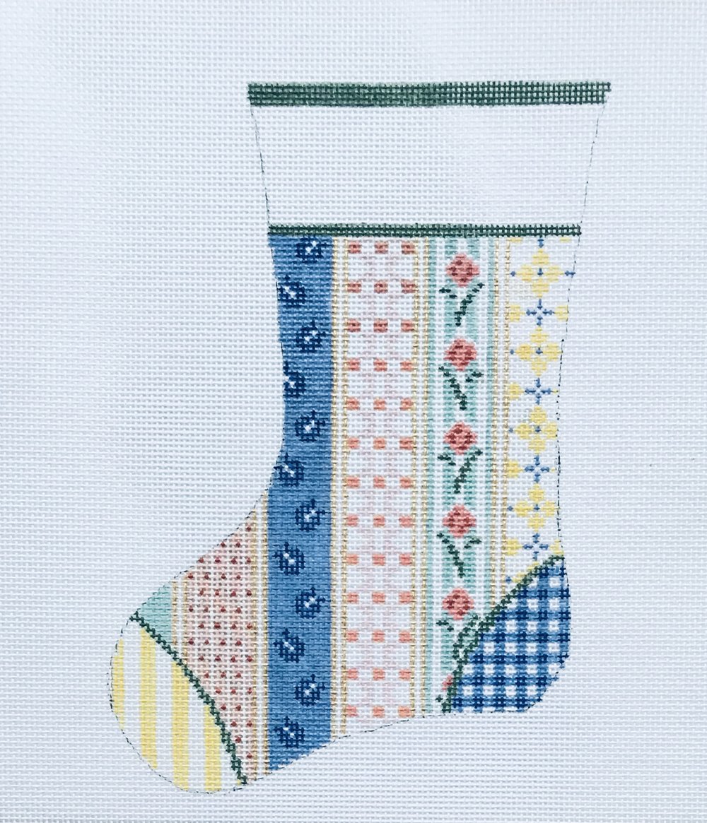 25B Vintage Quilt Mini Stocking