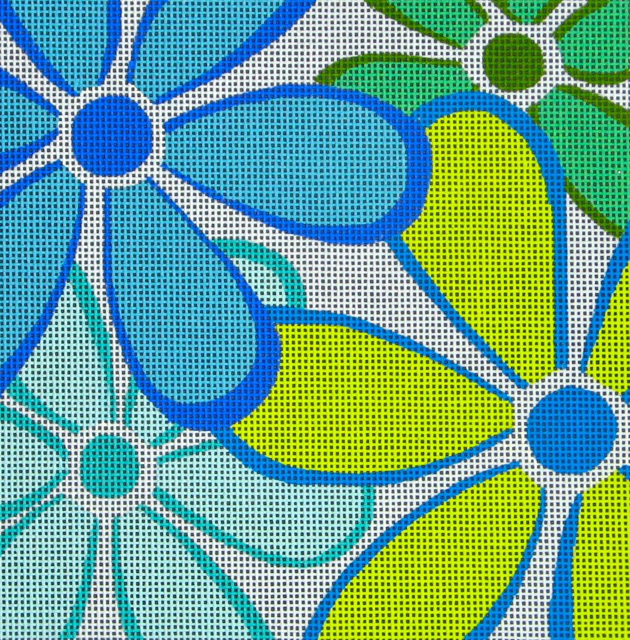D8133 Blue Daisies