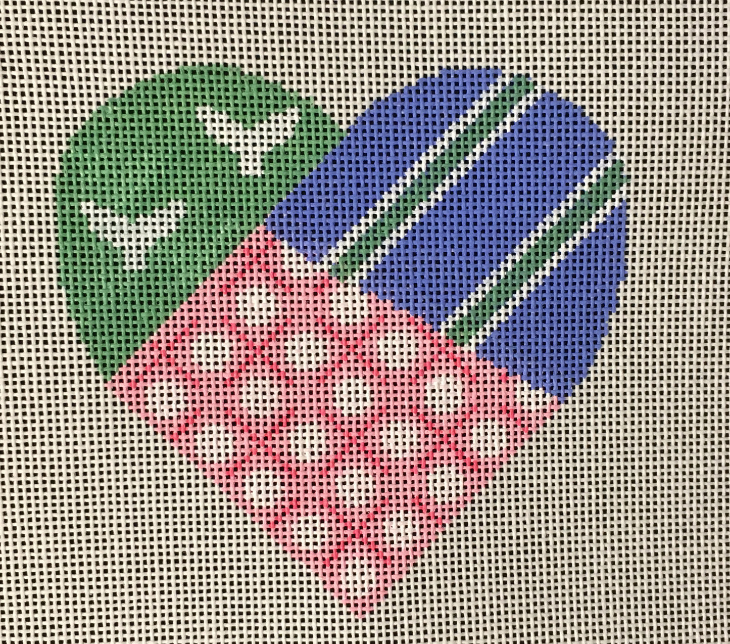 H-017 Vineyard Vines Heart