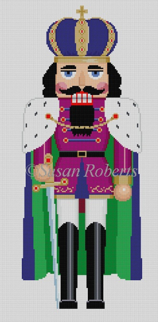 4398 Caped King Nutcracker