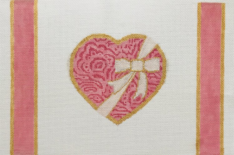 WWB8 Heart Box